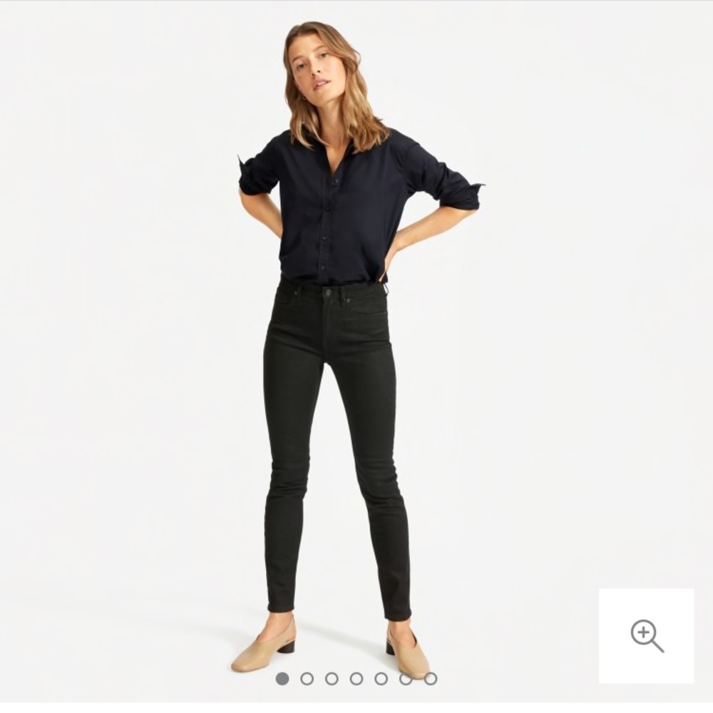 Everlane Mid rise black skinny jeans